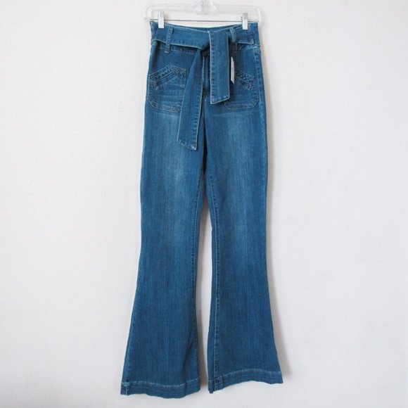 Forever 21 Denim - NWT! Forever 21 High-Waisted Denim Flare Jeans
